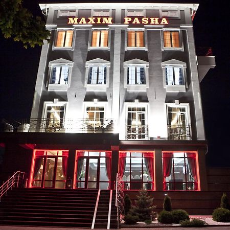 Maxim Pasha Hotel Kişinev Dış mekan fotoğraf